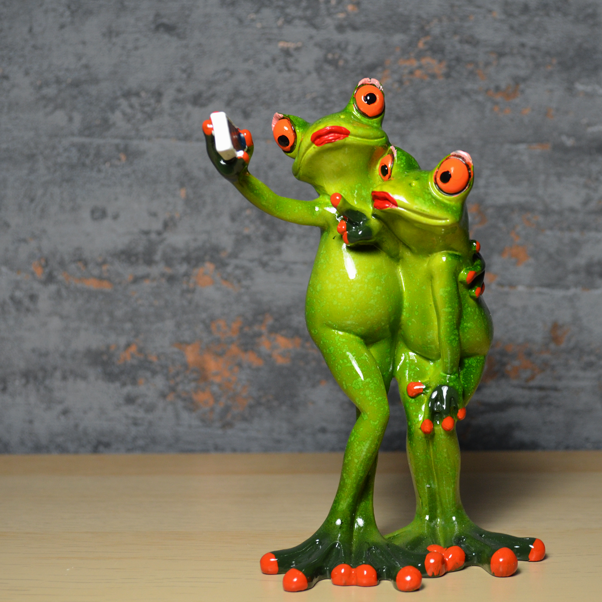 Comical Frog Ornament - Selfie Couple