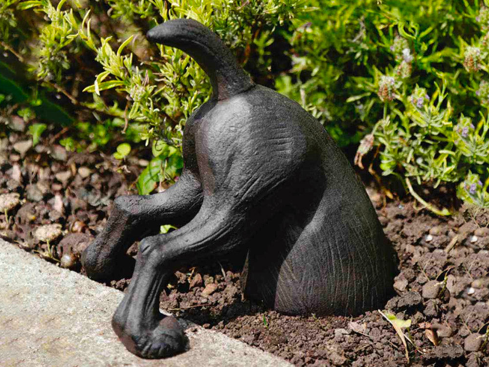 Cast Iron Digging Dog Garden Ornament