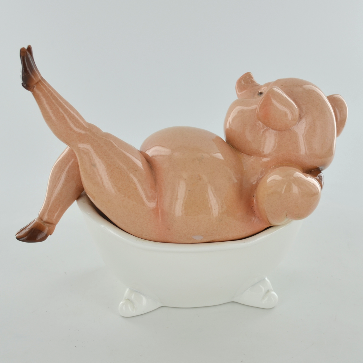Comical Pig Ornament - Bath - TwoBeeps.co.uk
